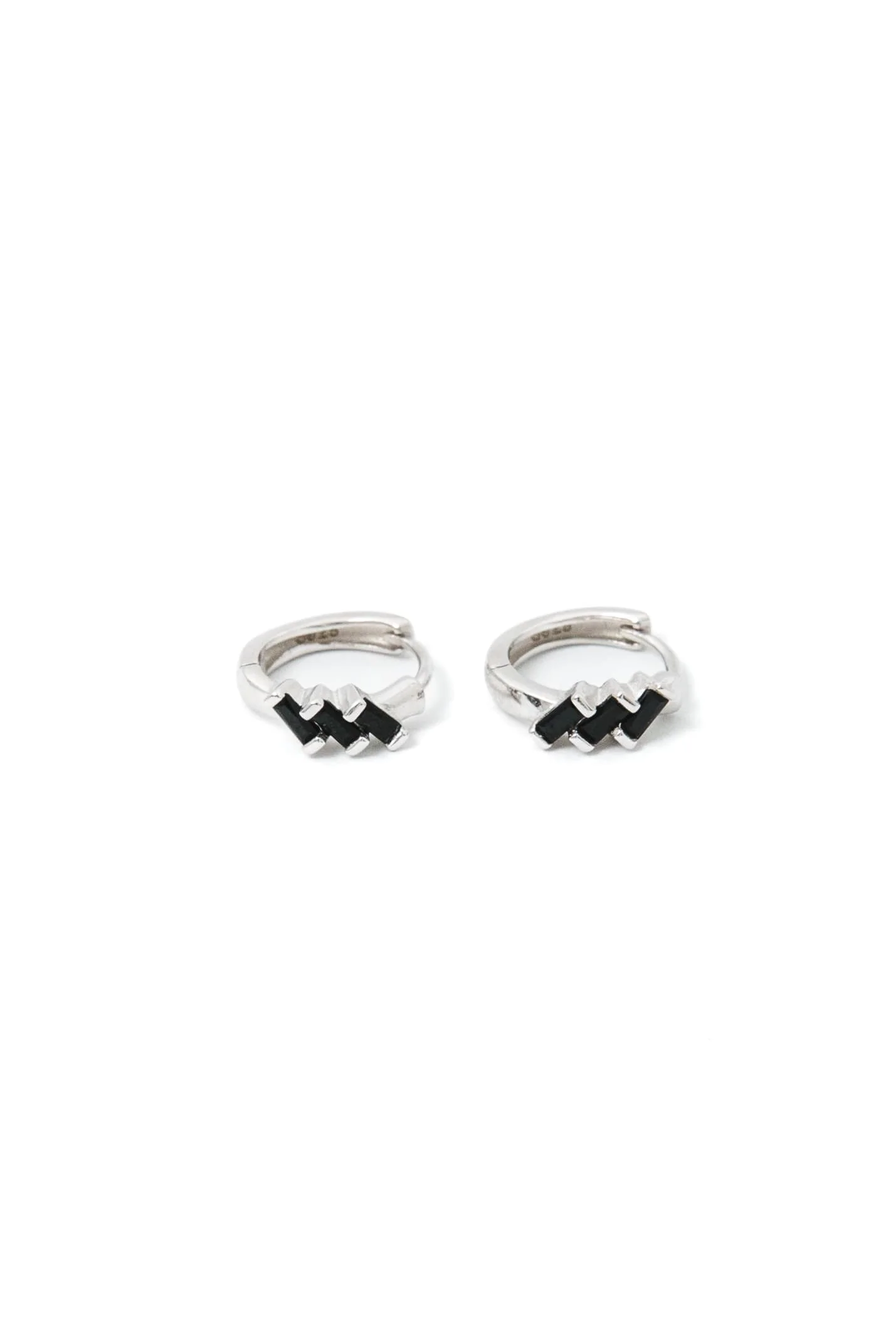 Black Zig Zag Huggies - Image 10