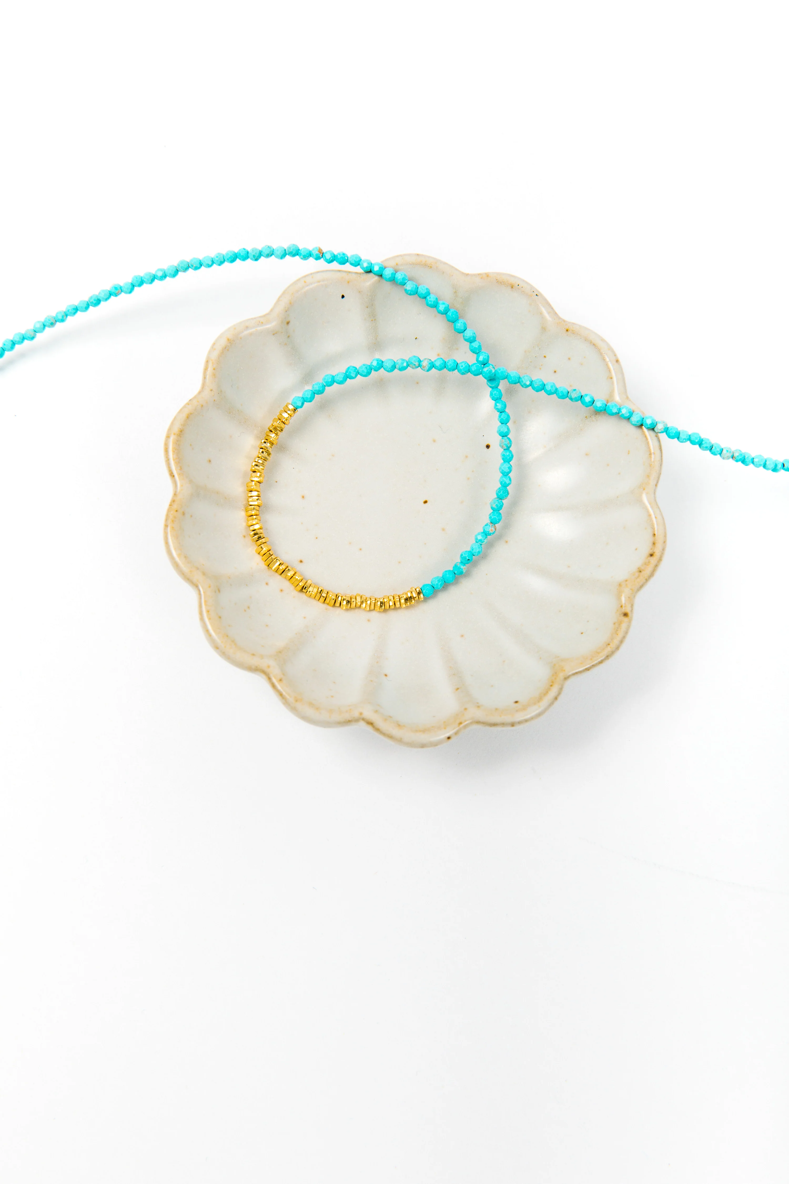 Turquoise Beaded Necklace - Image 3