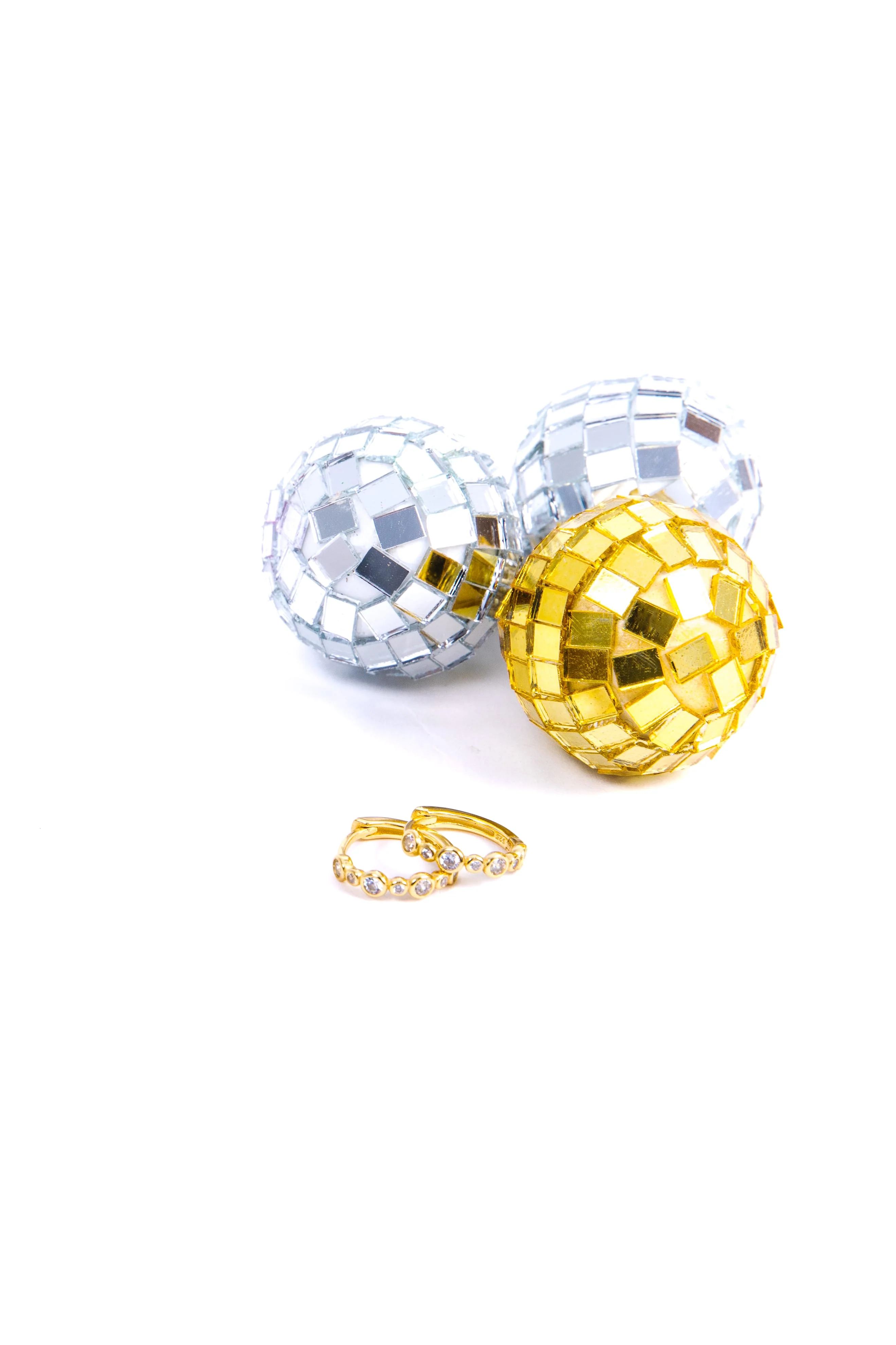 Cz Dot Huggies - Image 8