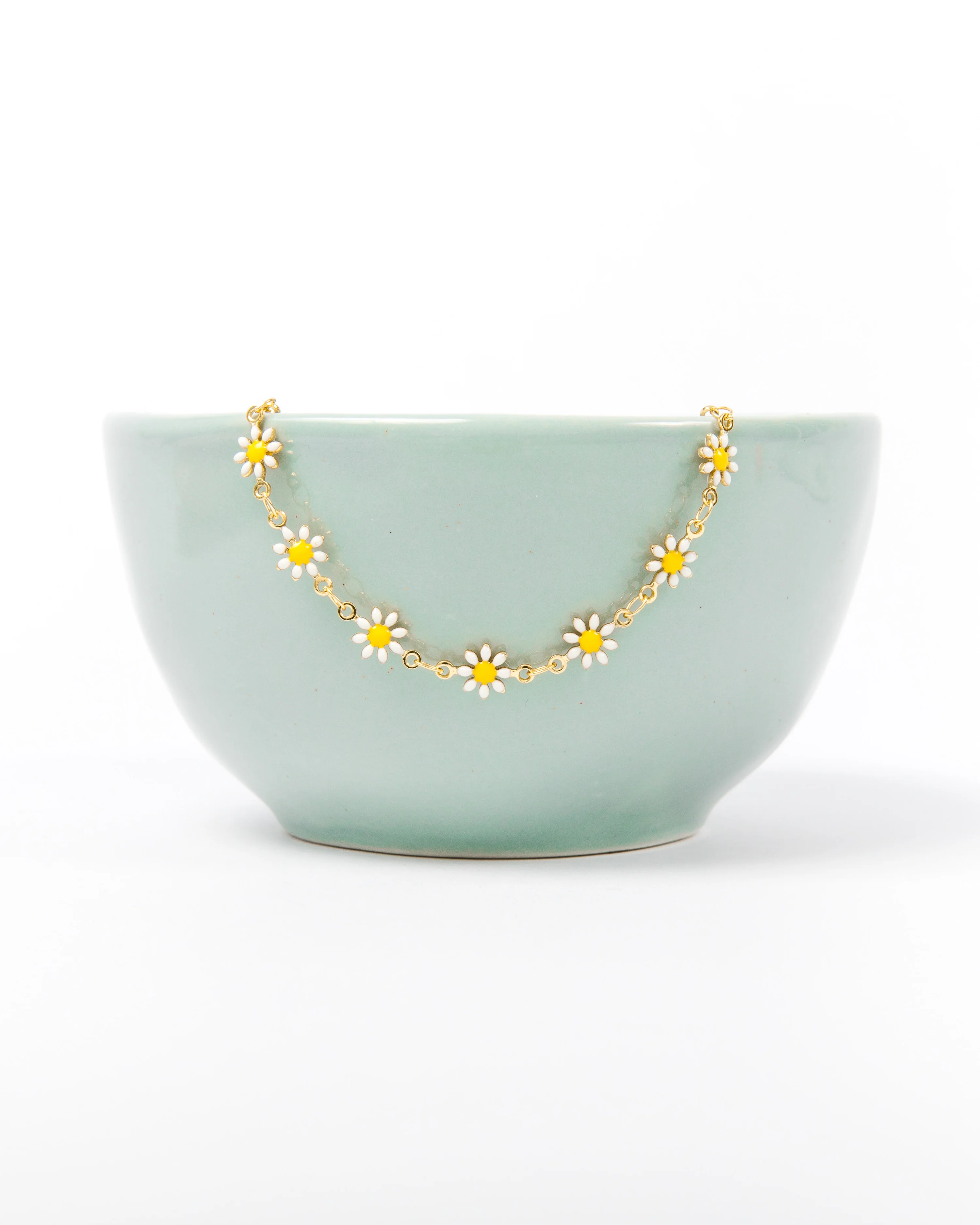 Coming up Daisies Bracelet - Image 4