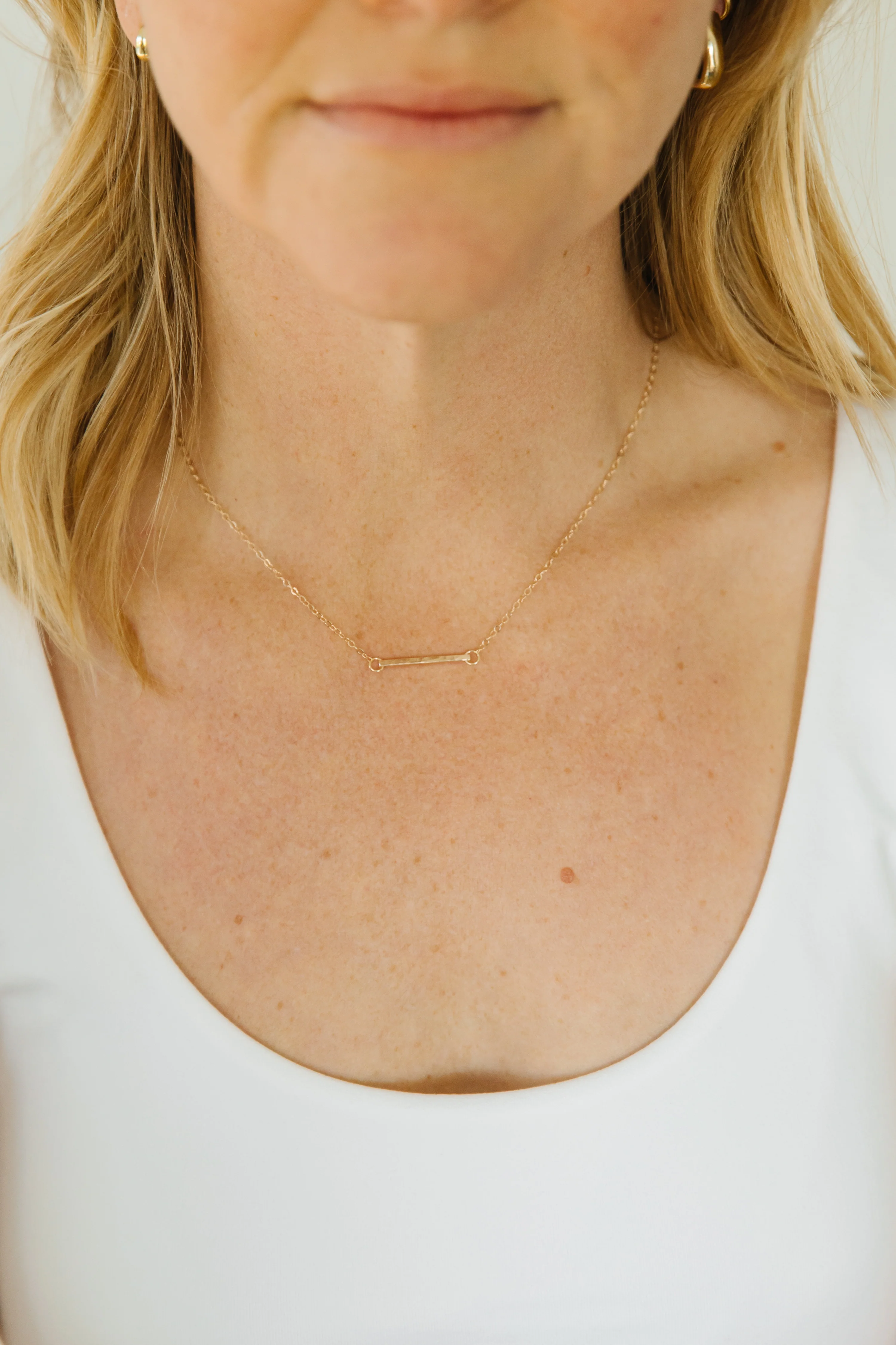 Hammered Bar Necklace - Image 5