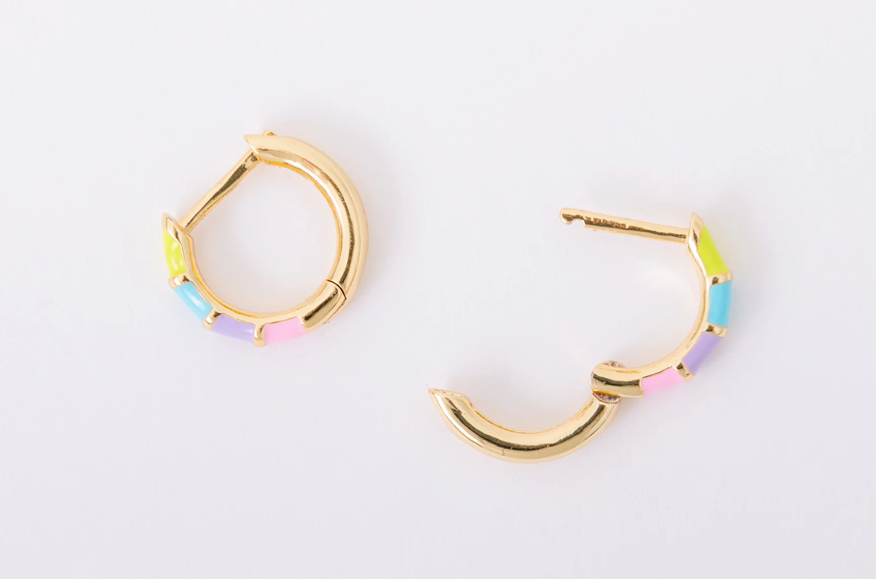 Rainbow Pastel Huggies - Image 5
