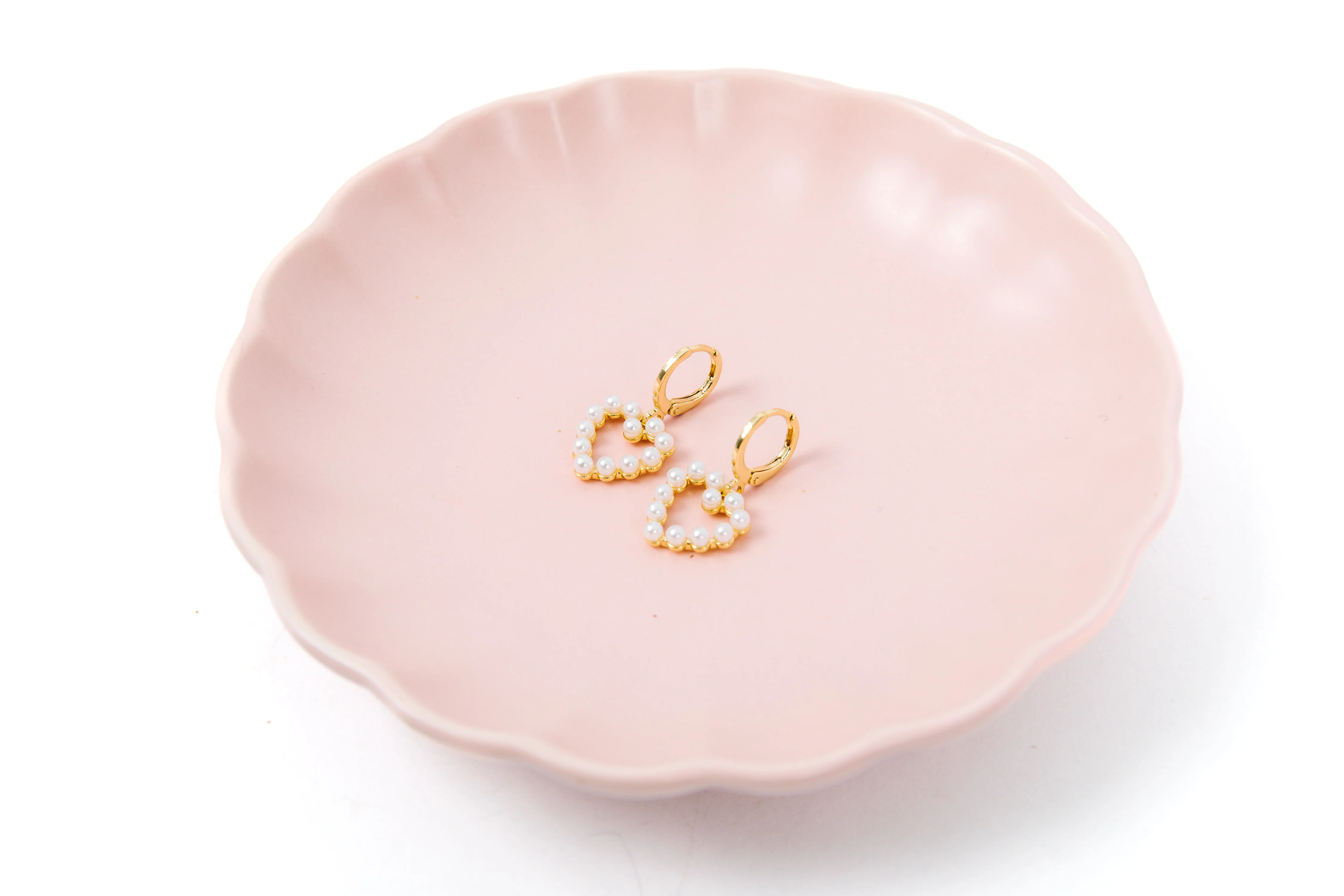 Pearl Heart Huggies - Image 9
